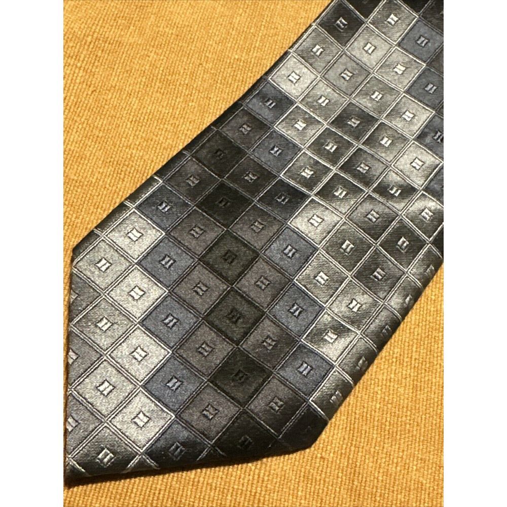 JOSEPH ABBOUD Men's 100% Silk Tie‎ Checker's Square's Dark To Light Tones